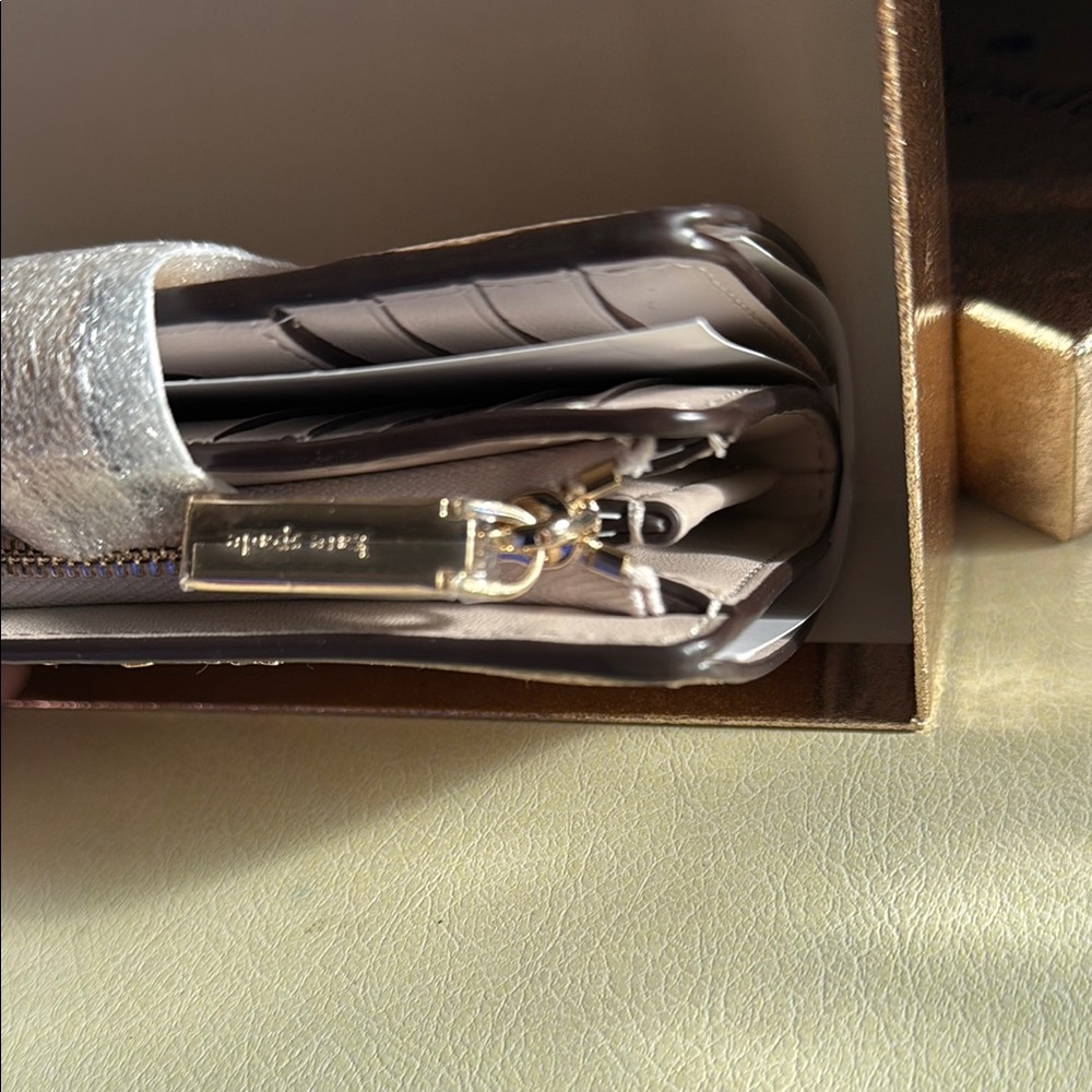 Kate Spade Sparkling Gold Wallet - Picture 8 of 13